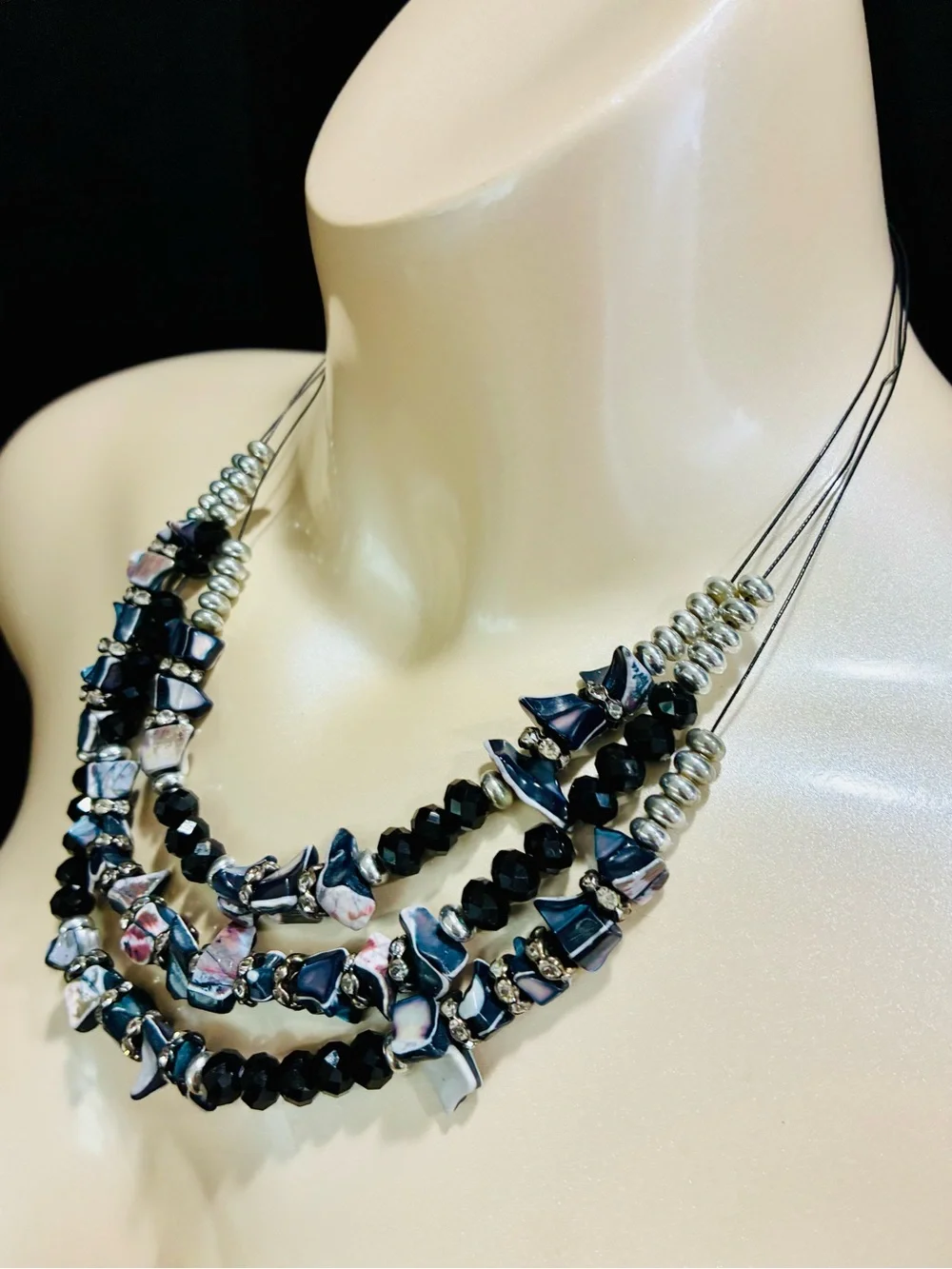 Multi-Strand Mother Of Pearl Chunky BLK & Iridescent Beaded Statement Necklace